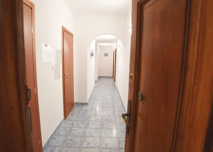 Хостел Aria Di Sale -